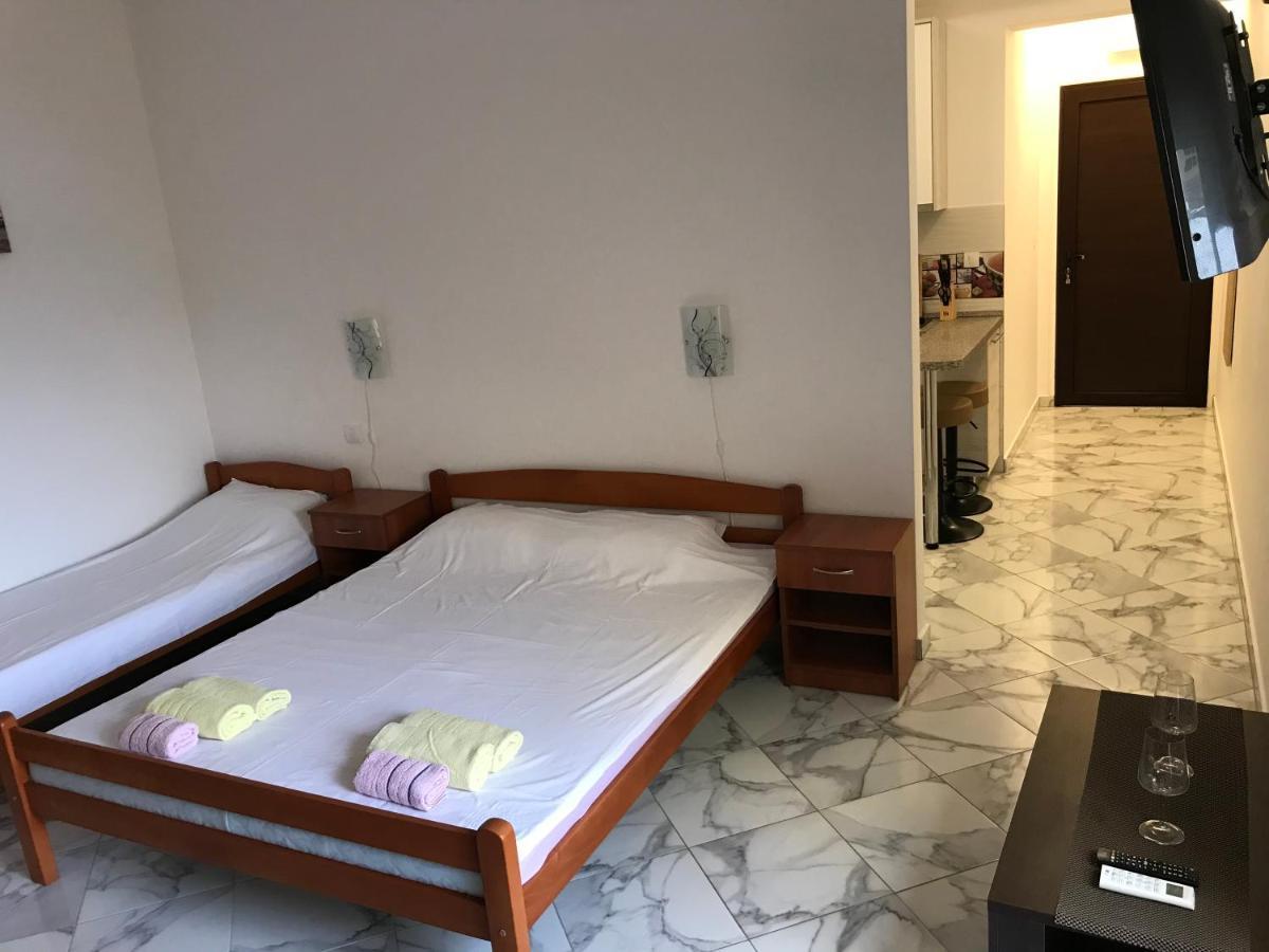Vilena Apartmani Τίβατ Εξωτερικό φωτογραφία