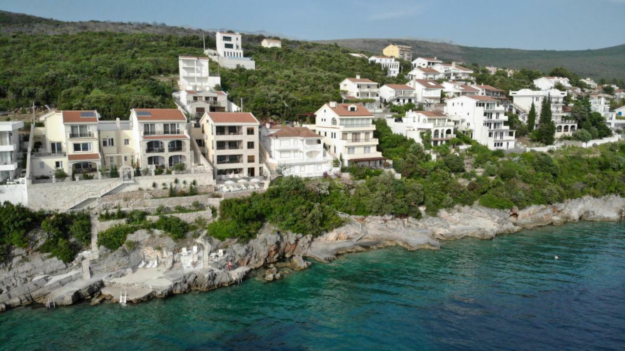 Vilena Apartmani Τίβατ Εξωτερικό φωτογραφία