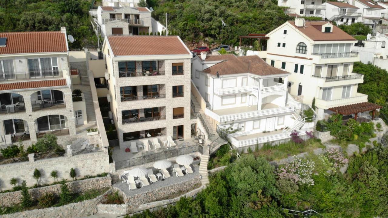 Vilena Apartmani Τίβατ Εξωτερικό φωτογραφία